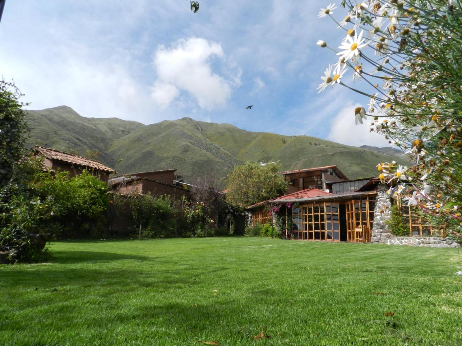 Eco Tampu Andahuaylillas- Hospedaje Ecosostenible Buitenkant foto